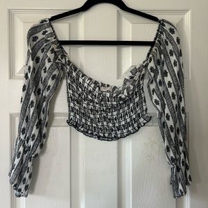 Chroma Tale black and white crop top